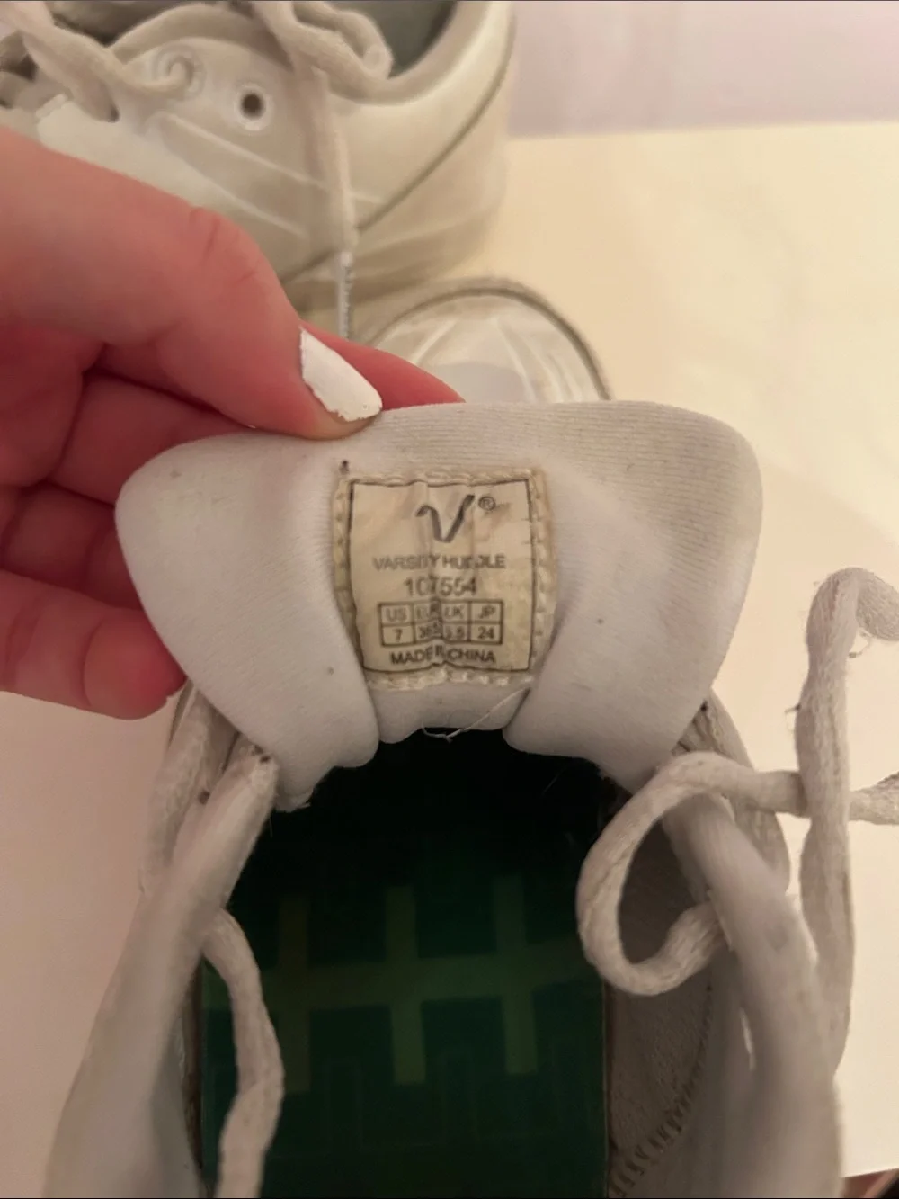 Varsity Kids Sneakers in Light Gray and White